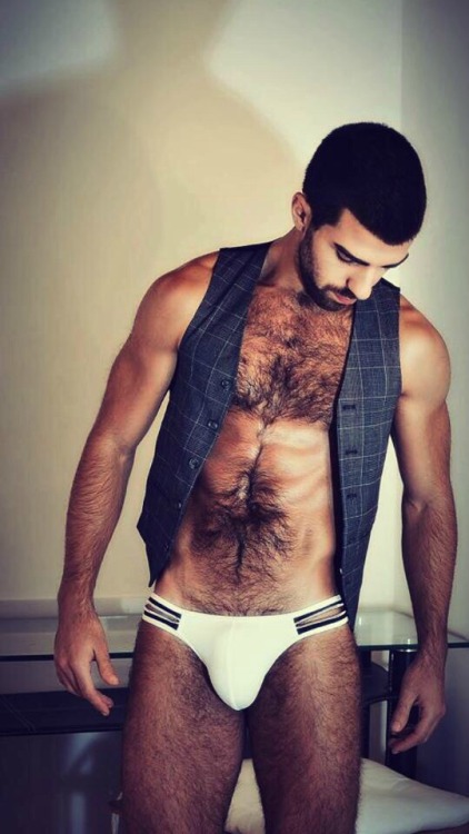otterhottie:  Armando Santos