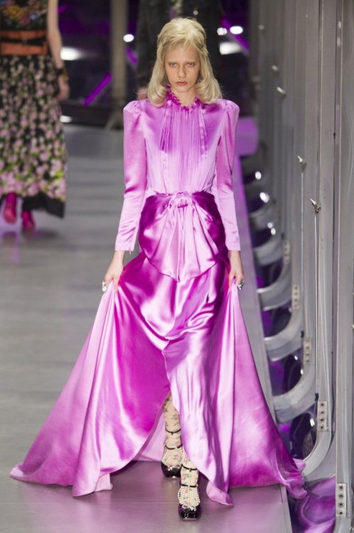 fashiondailymag