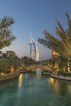 travelingcolors:  Dubai | UAE (by Ahmad Almsaeed) 