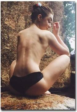 rosalindesantiago:Maisie Williams  adult photos