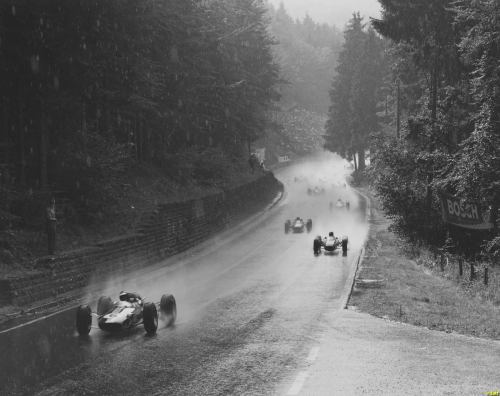 Start of the 1964 Solitude GP (Stuttgart) - Non-championship event - in the foreground Jim Clark and