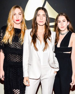 immortalfroot:HAIM at the 57th annual Grammy Awards