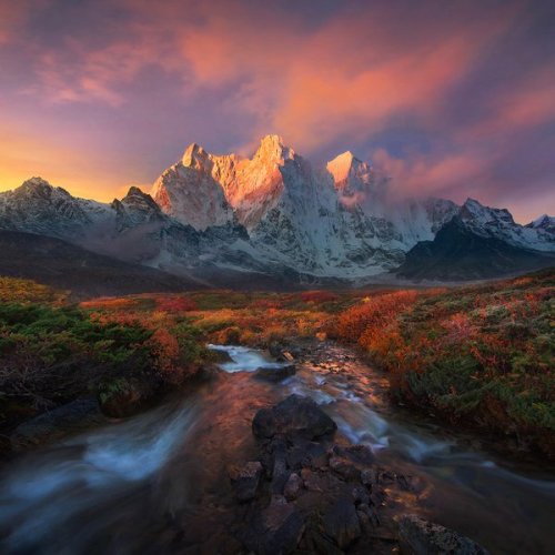 Autumn in Tibetan Himalaya - Marc AdamusArtists website: http://www.marcadamus.com/