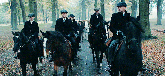 youre-looking-peaky:can we all just agree that they need to bring back the horses