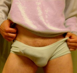 schlongalicious:  underwearslut:  bulge-galore: