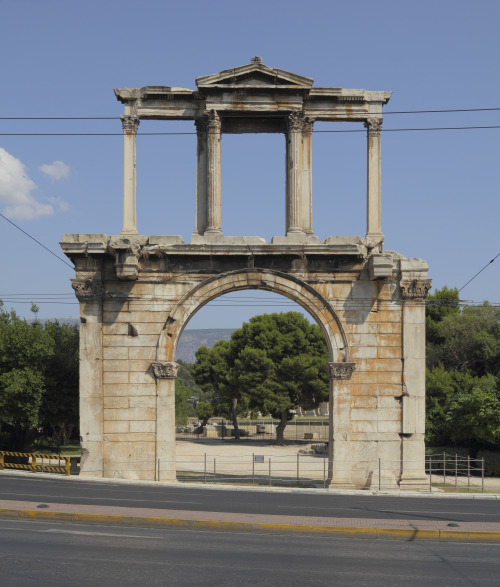 classicalmonuments: Arch of Hadrian Athens, Attica, Greece 131/2 CE 18 m. in height, 13.5 m. in widt