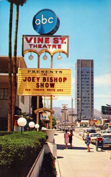 Vine St. TheatreHollywood, California 1966