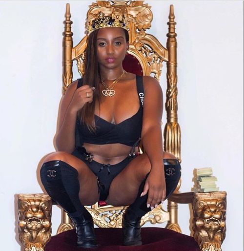 choice36c:Hot Big Black Busty Ebony Rap Queen Pretty Lyon Queen Shitting on you peasants 