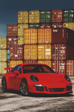 themanliness:  Porsche 911 GT3 | Source 