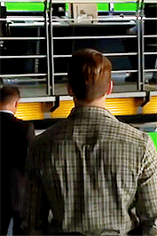 hotmessfassy:Steve Rogers | Behind The Scenes | The Avengers