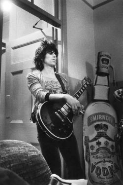 oldschool-cool:  keith richards, 1972 