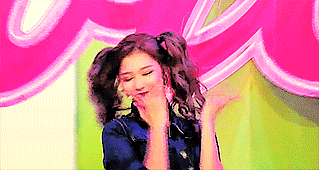 maerinah:  @taenthusiast asked me to: make a gifset of my favorite sana hairstyles 💐💕️