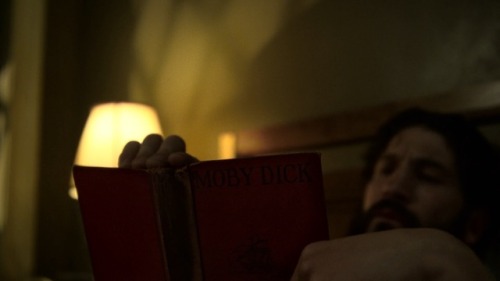 dangerouslycybermilkshake: The Punisher &amp; Books - ”Moby Dick” by Herman Melville