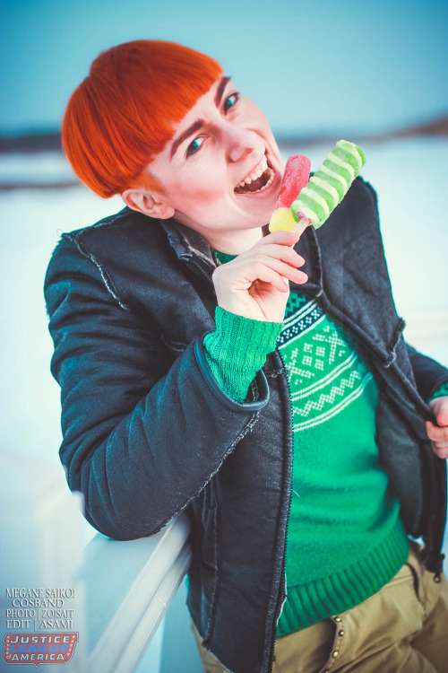 asamiryuichiart:My favorite part - icecream for Ice in ice desert (it’s a river) in Russia) and best