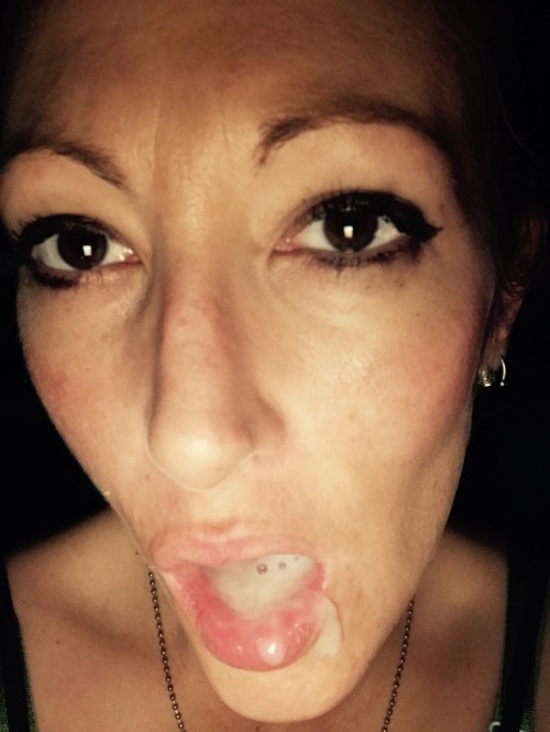 msmiadd: I’m so happy with a mouthful of him inside of me ❤️