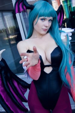 sharemycosplay:  http://zyaaa.deviantart.com tops our list as one of the best Morrigans we’ve seen! #cosplay #darkstalkers Check us out on Twitter http://twitter.com/sharemycosplayhttp://sharemycosplay.tumblr.com Sharing the cosplay for you! 