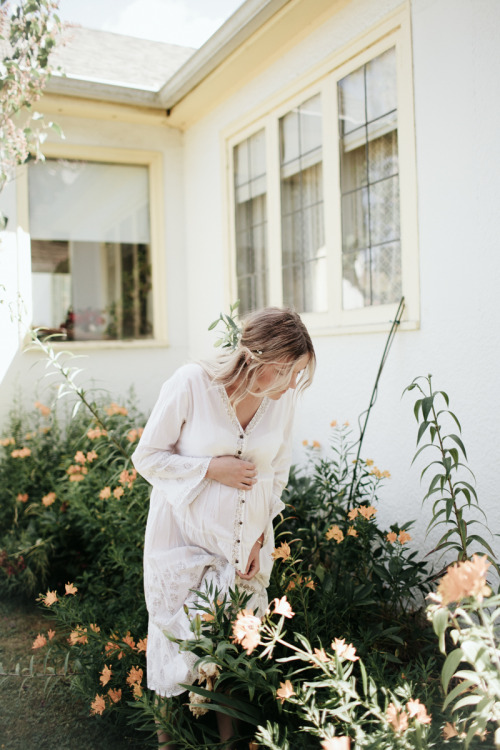 alyssawilcoxphotography:Robin, by Alyssa Wilcox Photographylife is bueno follow for more