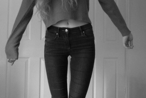 skinnywarriorwolf:  Legs for days