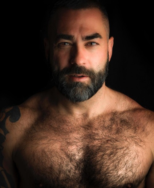 beards-of-paradise: Neo Scott 834. DJ Neo Scott 27.6