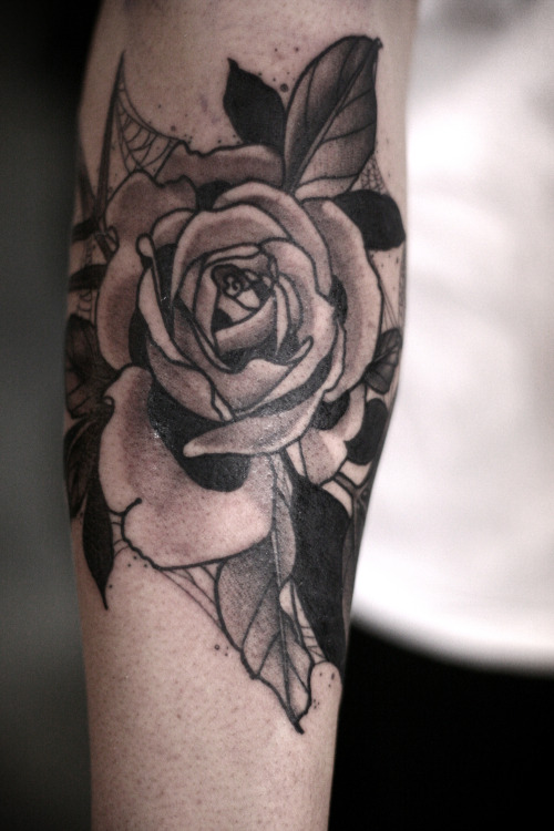 Wrapping black and grey spooky forearm rose by Sean Wright