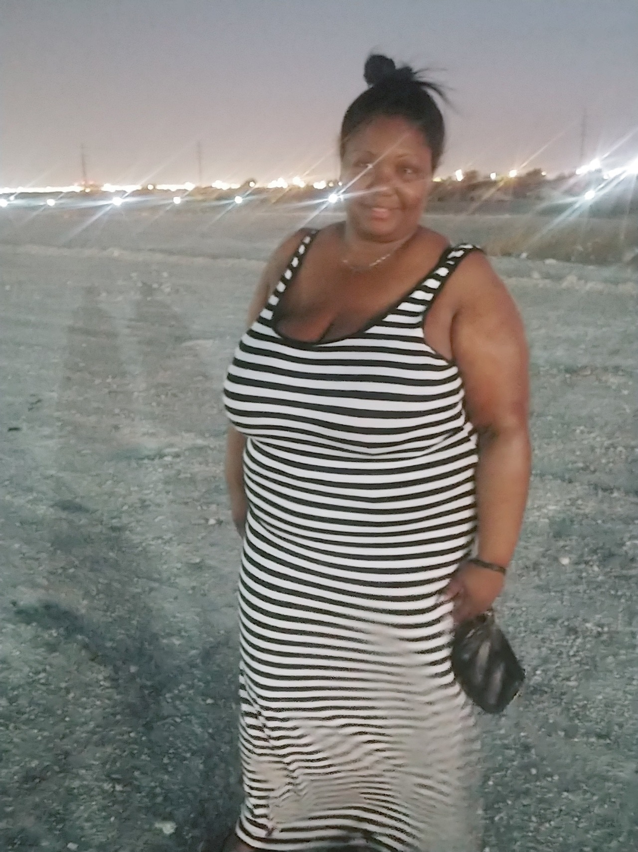 thequeenbitchmnm:  Live from an unknown locale