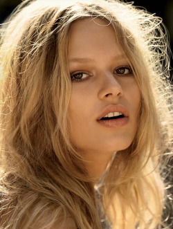 ibbyfashion:  Anna Ewers by Camilla Akrans,