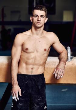 peek-a-dillo:  Max Whitlock