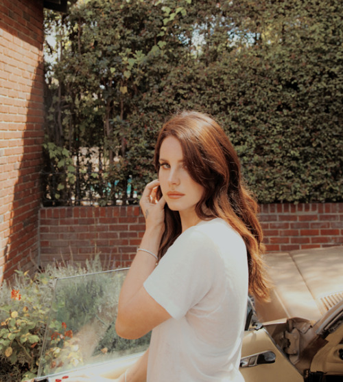 adoringlana:   “A lot of my songs are not just simple verse-chorus pop songs – they’re more psychological.”