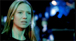 annatorverse:  Olivia Dunham — BAMF in Dark Lights “…here’s the thing, Olivia, whether you admit it or not, your life is something of a nightmare.” 