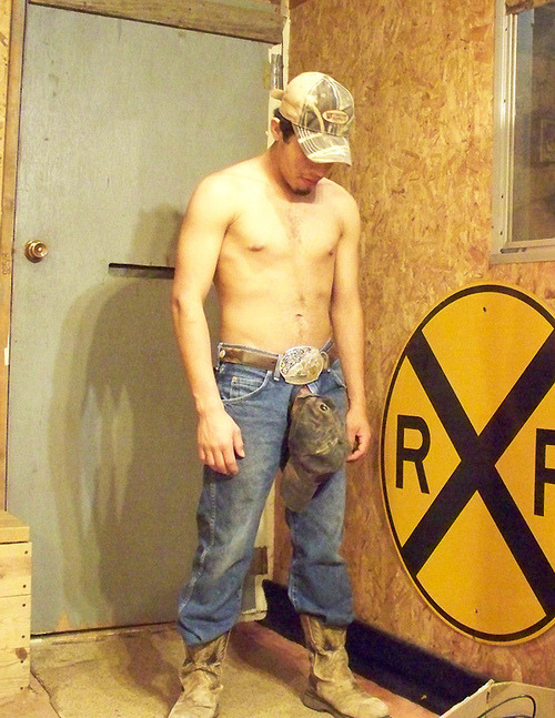 FarmboyCowboy