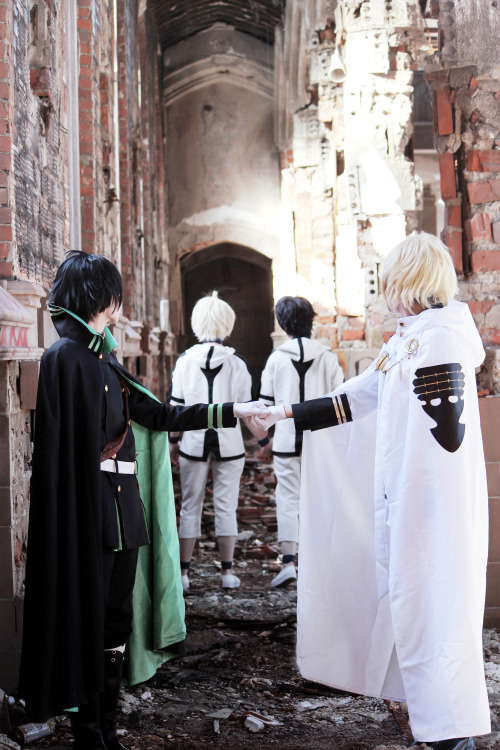 noragamis: Can we still go home, Mika…? first photos from Owari shoot!! ^^ Yuu / Mika / youn