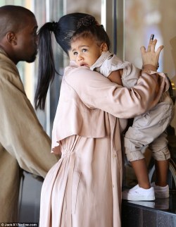 kuwkimye:  Kim, Kanye & North at the