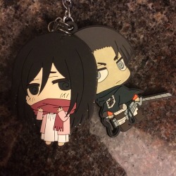 Randomly realized that it’s the one-year anniversary of these two hanging out with my keys &lt;3