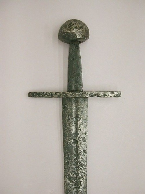 armthearmour:An Oakeshott type Xa Arming Sword, Western European, probably ca. 12th-early 13th centu