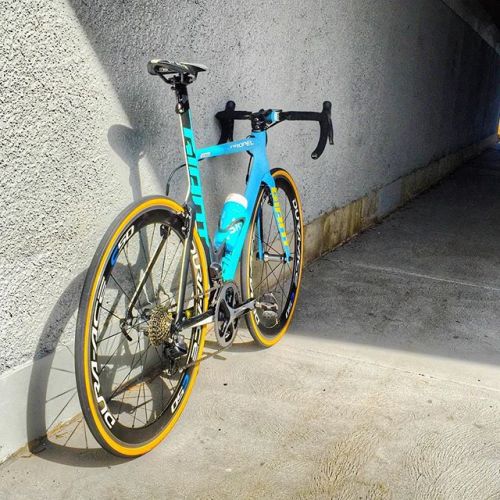 pedalitout:  Love this bike ……. @giantbikesaus #staytrueracing #propel by northsidewheelers i