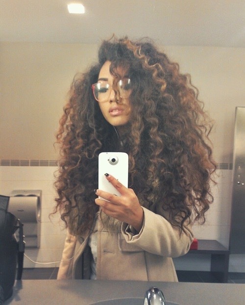 cleolowrey: yxnggoddess:  yxnggoddess.tumblr.com   hair crush