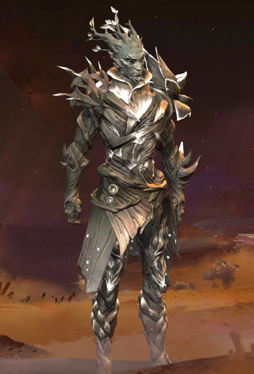 I recently got back to Guild Wars 2 after a 5 year break, got the expansions, revamped some old char