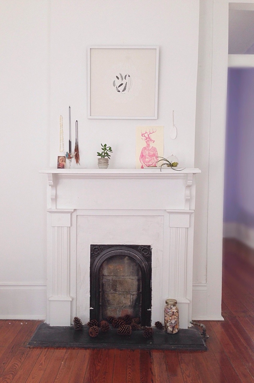 One of my clients sent me this photo today of my art above her mantle. When she bought the “Pieces of Flight” piece from The Beauty Shop Gallery she told me her home was predominantly white. I knew it would look beautiful.
Most people don’t know I...