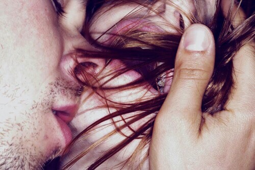 euo:  Kasia Kifert Kiss Kiss