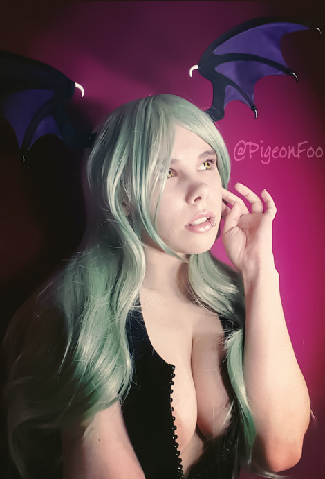 Porn photo Morrigan Aensland cosplay test!Self shot