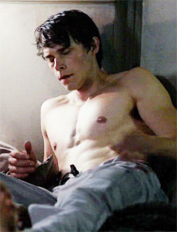 hotfamousmen:  Jonathan Whitesell