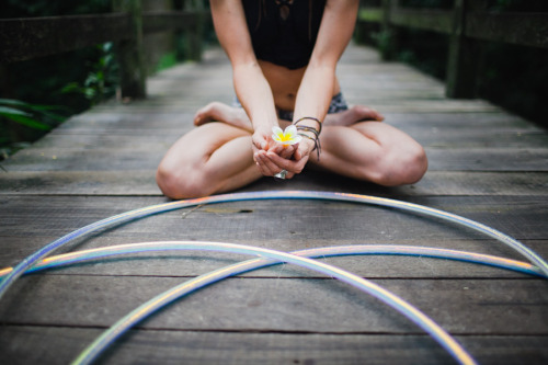 migas:  (via michelle nayeli bouvier { yoga, hoop, & movement teacher } » cadencia photography) 