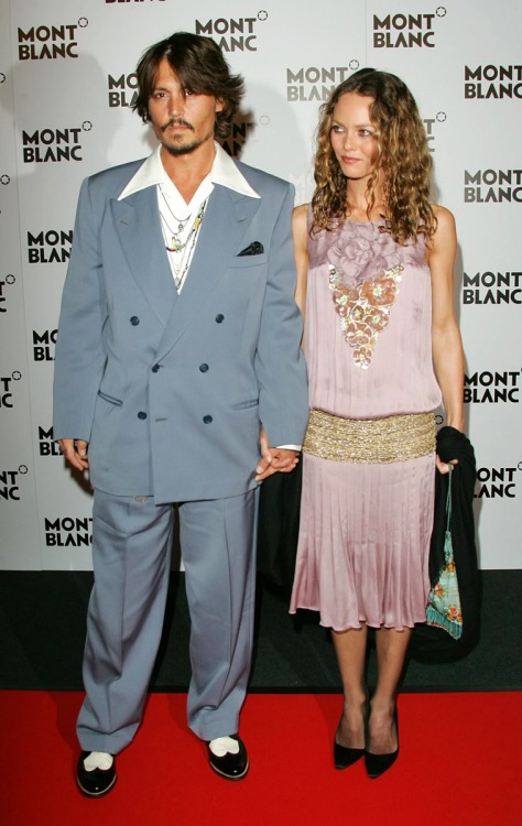 16 years ago (2006), on this day (April 5), Johnny Depp and Vanessa Paradis attended the Mont Blanc 