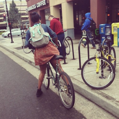 #biking in a #dress in the #rain #bikeeug