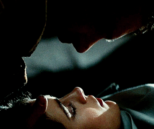 dailyflicks:DAILYFLICKS 10K CELEBRATION → FAVORITE 80s MOVIE PER MEMBERBLADE RUNNER