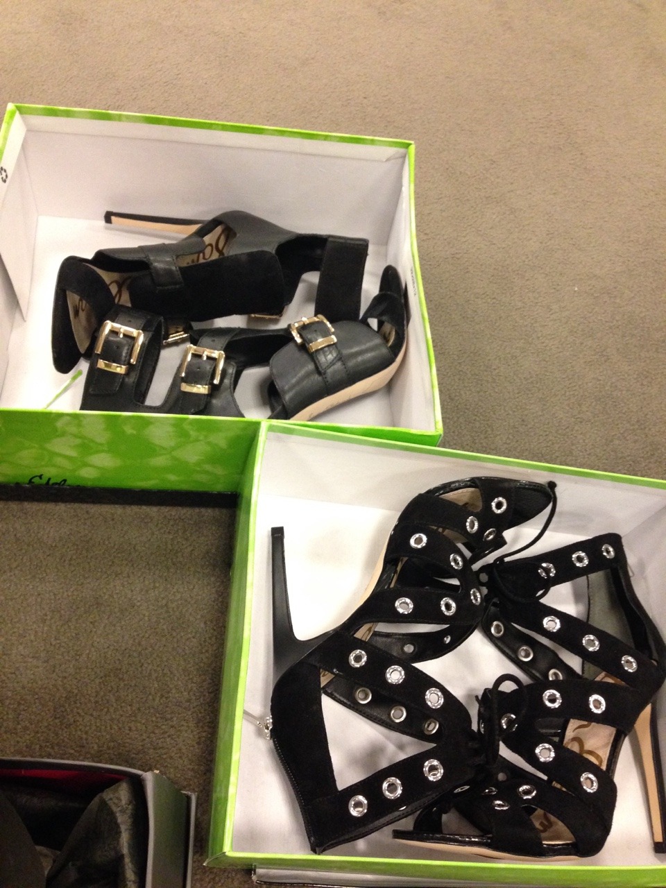 Thanks so much to the fan who sent me these new shoes!!  Wow!  Awesome!