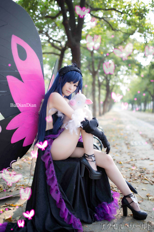 cutecosplayers:By: Ba Dian Dian Cosplayer Beautiful Butterfly.