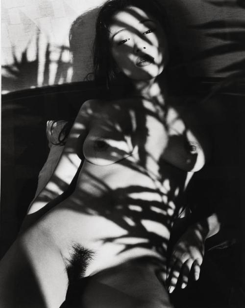 asolitarycomfort:  Nobuyoshi Araki adult photos