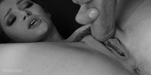 always-keeping-you-wet:  zzazzleddazzle:  tease-lick-fuck:  .  Oh my, instant wetness!  I can hear h