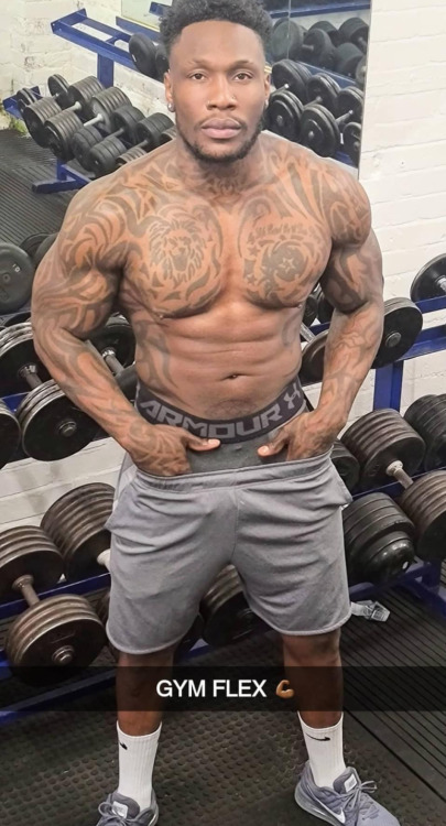 charlibal:  Gym Flex